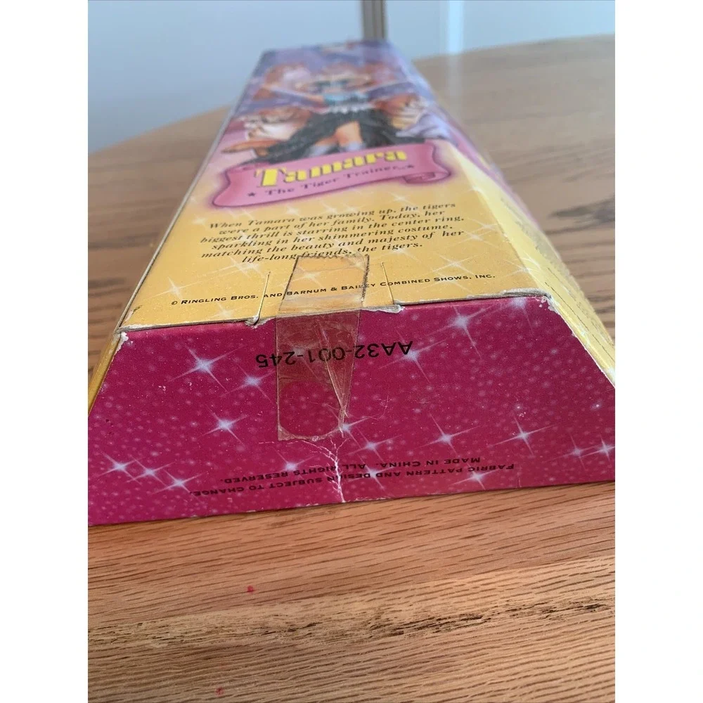 Barnum & Bailey Ringling Bros. Circus Stars - Tamara The Tiger Tamer-Collectible